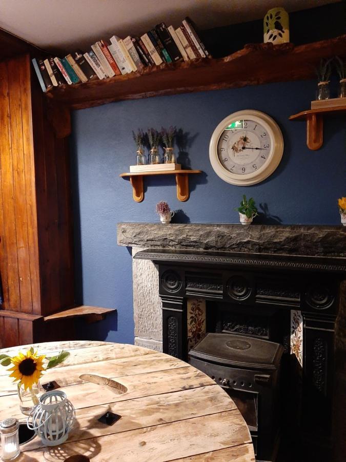 Gordon'S Guesthouse Loughrea Dış mekan fotoğraf