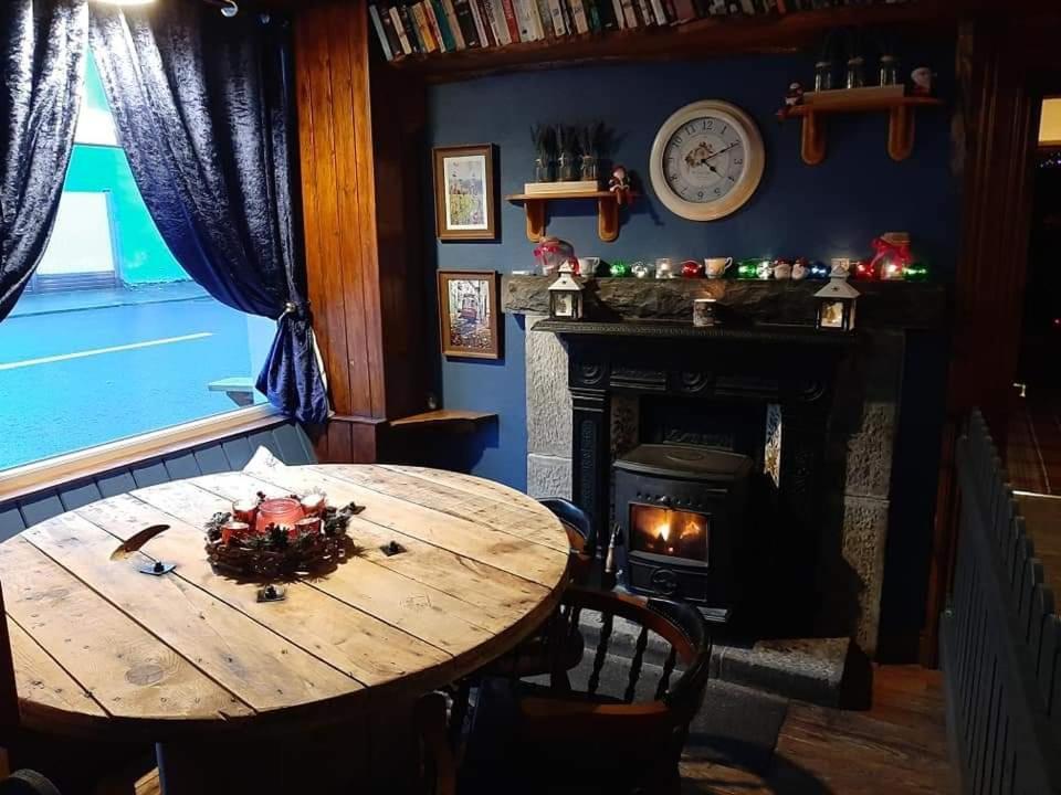 Gordon'S Guesthouse Loughrea Dış mekan fotoğraf