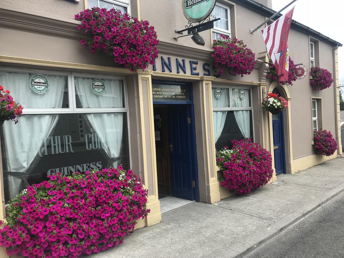 Gordon'S Guesthouse Loughrea Dış mekan fotoğraf