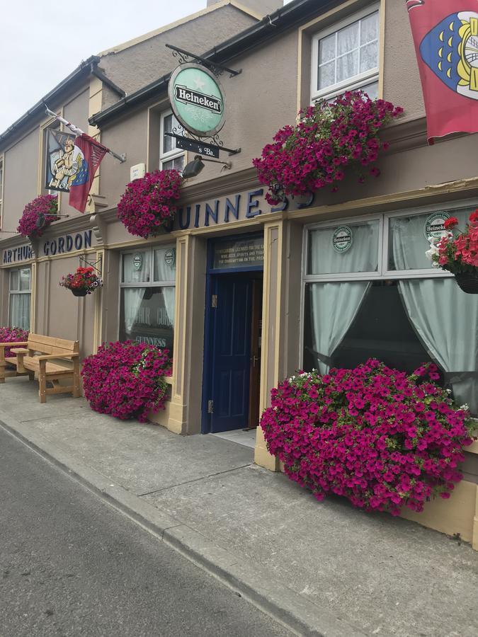 Gordon'S Guesthouse Loughrea Dış mekan fotoğraf
