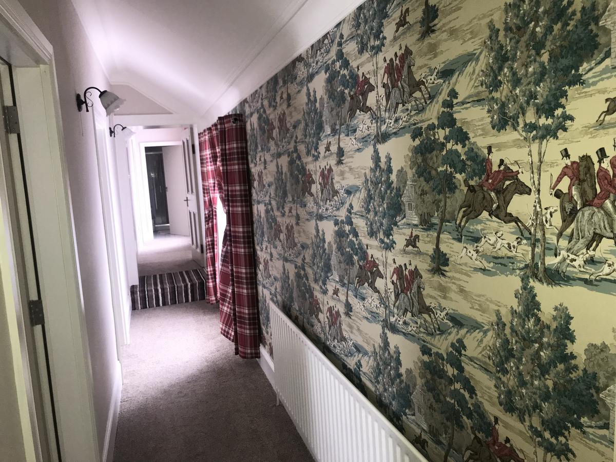 Gordon'S Guesthouse Loughrea Dış mekan fotoğraf